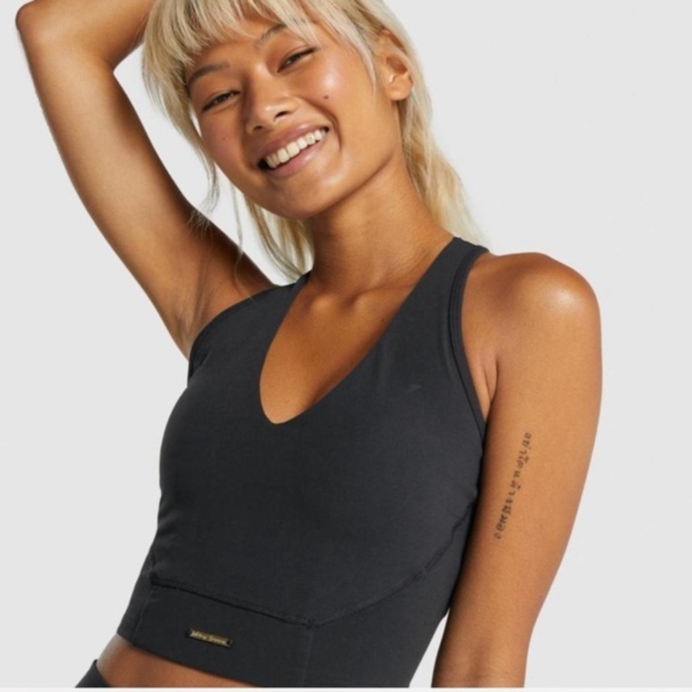 GYMSHARK x Whitney‎ Simmons Black V3 Crop Tank Size XS